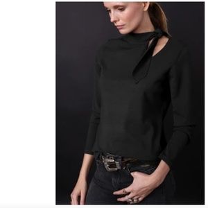 Minnie Rose NWT Tie Neck sweater